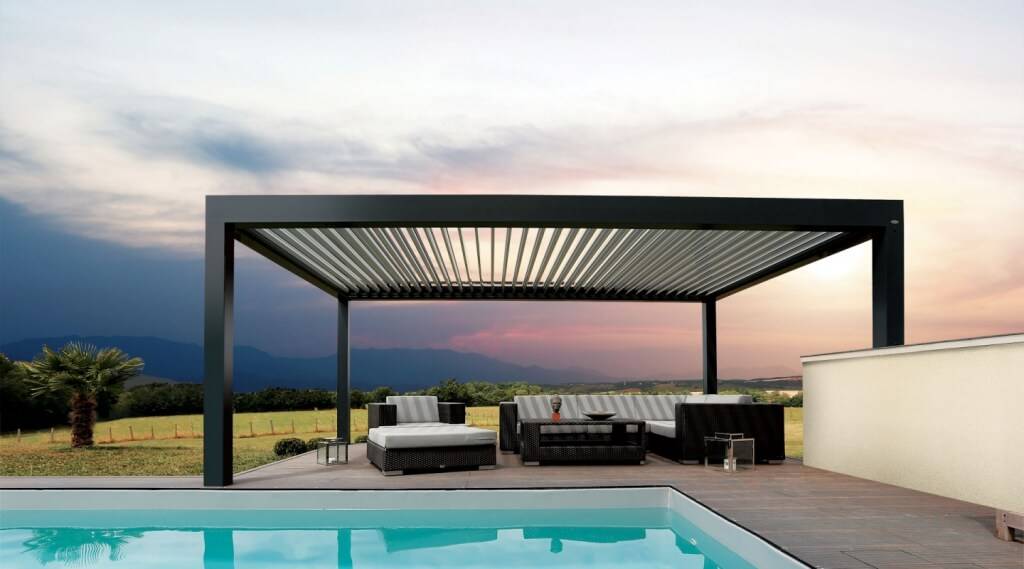 Comment entretenir sa pergola bioclimatique toute l’année
